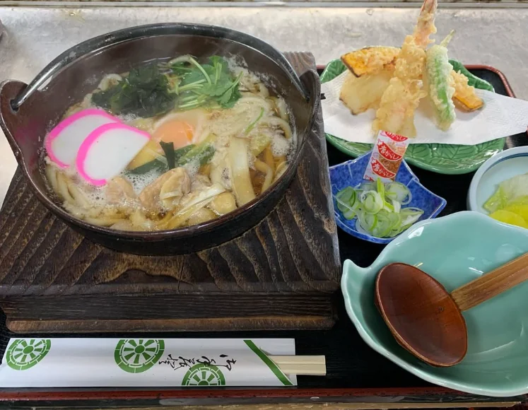 鍋焼きうどん